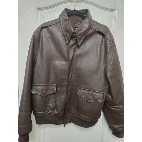 Vtg. Type A-2 (Willis & Geiger) Military Style Bomber Leather Jacket Sz 44 USA